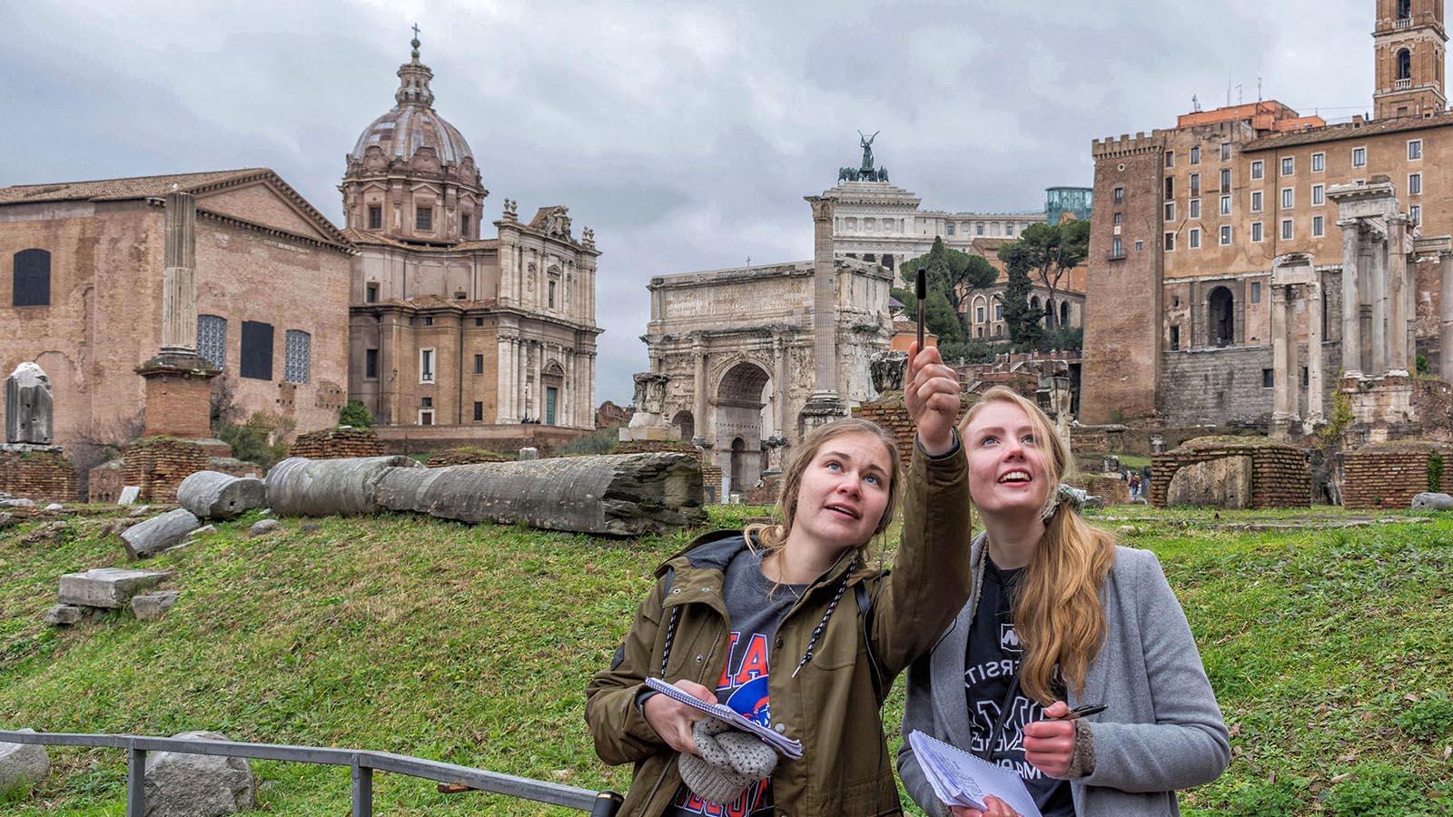 Students in Rome